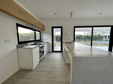 Casa en venta en Santa Juana Canning