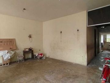 VENTA CASA 1 PISO EN LA COL YUCATAN, CERCA DE CIRCUITO COLONIAS EN MERIDA