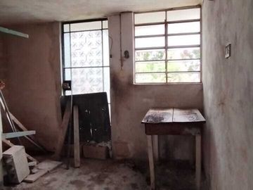 VENTA CASA 1 PISO EN LA COL YUCATAN, CERCA DE CIRCUITO COLONIAS EN MERIDA