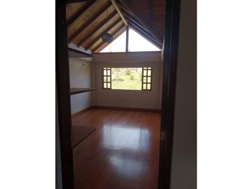 En la vereda Frailejonal de La Calera vendo linda casa de campo