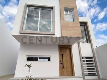 CASA A ESTRENAR AL SUR DE MANTA , URBANIZACION CRISTAL AZUL