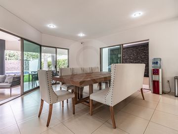 Casa en venta en Fraccionamiento Burgos Bugambilias