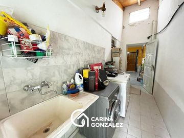 Casa en zona paseo costero
