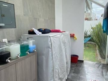VENTA DE CASA EN CONDADO DEL VALLE METEPEC