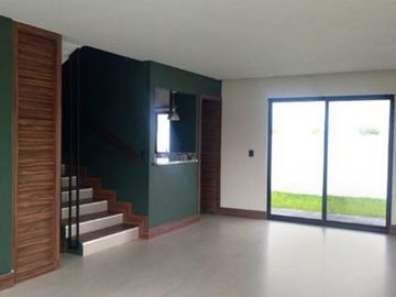 VENTA  CASA NUEVA EN CONDADO DEL VALLE MOD. ALAMILLO METEPEC MEX SALIDAS RAPIDAS A CDMX Y SANTA FE
