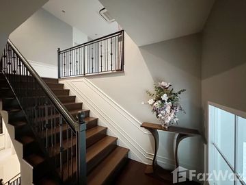 Private House for Sale at Nanthawan Serene Lake
