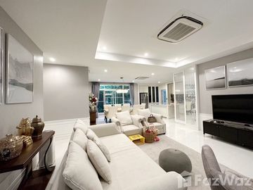 Private House for Sale at Nanthawan Serene Lake