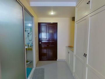 Studio Condo for sale at Hillside 3 Condominium