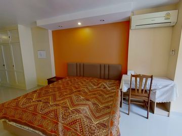 Studio Condo for sale at Hillside 3 Condominium