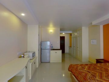 Studio Condo for sale at Hillside 3 Condominium