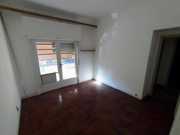 PH 4 AMBIENTES EN BARRACAS VENTA