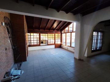 PH 4 AMBIENTES EN BARRACAS VENTA