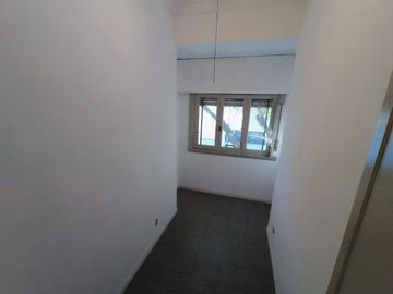 PH 4 AMBIENTES EN BARRACAS VENTA