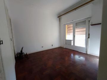 PH 4 AMBIENTES EN BARRACAS VENTA