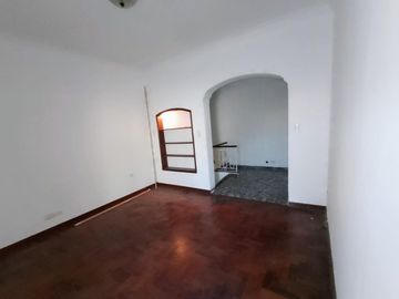 PH 4 AMBIENTES EN BARRACAS VENTA