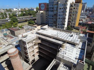 Departamento 4 ambientes en obra Barracas 3 baños pileta solarium gimnasio laundry SUM  Seguridad