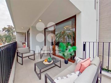 Departamento en Venta en Entre Av. Pocuro y calle Holanda