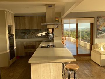 Casa en Venta Condominio Lomas del Sol Mantagua