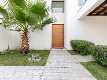 Casa en Venta en Francisco Bulnes Correa 3410