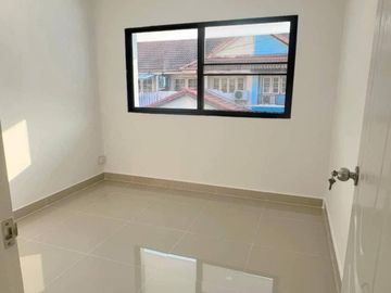FOR SELL townhouse Baan Pruksa 9 BTS-Sena Nikhom CX-101330