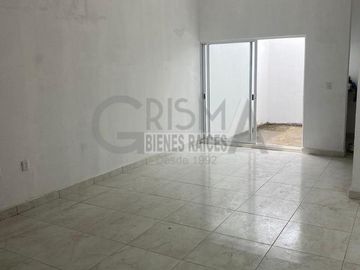 CASA NUEVA EN VENTA EN SANTIAGO DE LA PEÑA