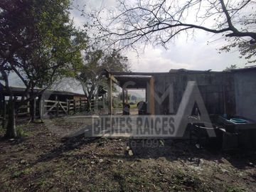 EXCELENTE RANCHO EN VENTA EN TUXPAN, VER
