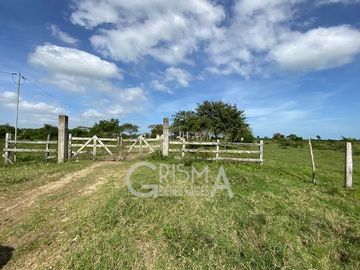 EXCELENTE RANCHO EN VENTA EN TUXPAN, VER
