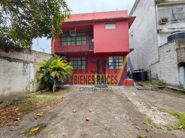 CASA EN VENTA SOBRE BOULEVARD Y  SOBRE  AVENIDA JUÁREZ, ZONA CENTRO