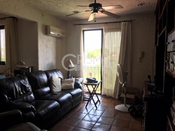 PRECIOSA CASA EN VENTA O RENTA ESTILO MEXICANO EN COL. JARDINES DE TUXPAN