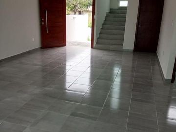 CASA NUEVAEN VENTA  SOBRE CAMINO  A  J UANA  MOZA