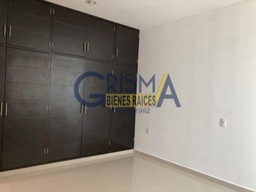 CASA EN VENTA EN COLONIA RUIZ CORTINES