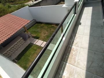 CASA EN VENTA EN FRACCIONAMIENTO LA HERRADURA