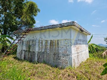 RANCHO CON TODAS LAS INSTALACIONES DE UNA  EMPACADORA DE LIMÓN.