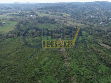 RANCHO DE LUJO EN VENTA EN CHALAHUITE A 39 MINUTOS DE TUXPAN