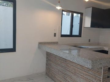 CASA NUEVA EN PEDREGAL DE LAS FUENTES