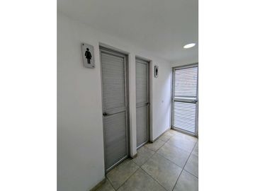 VENDO AMPLIO APARTAMENTO, 156MTS, 3 ALCOBAS, VILLA SANTOS