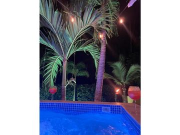 PLAYA CARACOL / CHAME / 300 M2 / JACUZZI / TERRAZA / LINEA BLANCA