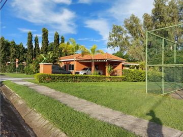 PLAYA CARACOL / CHAME / 300 M2 / JACUZZI / TERRAZA / LINEA BLANCA