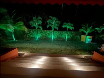 PLAYA CARACOL / CHAME / 300 M2 / JACUZZI / TERRAZA / LINEA BLANCA