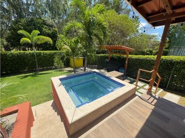 PLAYA CARACOL / CHAME / 300 M2 / JACUZZI / TERRAZA / LINEA BLANCA