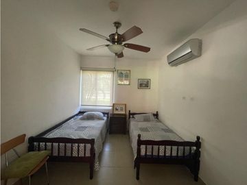 PLAYA CARACOL / CHAME / 300 M2 / JACUZZI / TERRAZA / LINEA BLANCA