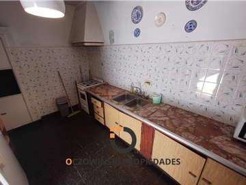 VENTA CASA 4 AMB ZONA CENTRO VILLA GESELL