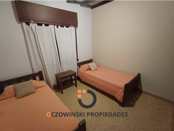 VENTA CASA 4 AMB ZONA CENTRO VILLA GESELL