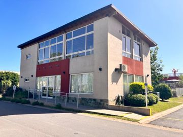 Venta Casa 3 Ambientes RETASADA  Los Robles Mtg
