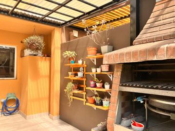 Venta Casa 3 Ambientes RETASADA  Los Robles Mtg