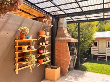 Venta Casa 3 Ambientes RETASADA  Los Robles Mtg