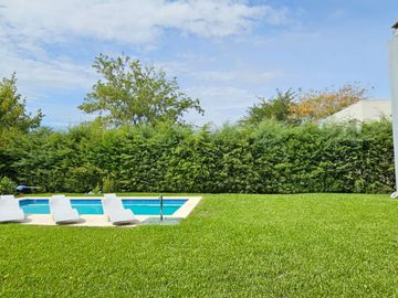 Casa en venta 6 amb. 824m2 Barrio Fincas de Hudson