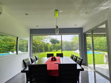 Casa en venta 6 amb. 824m2 Barrio Fincas de Hudson