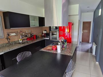 Casa en venta 6 amb. 824m2 Barrio Fincas de Hudson