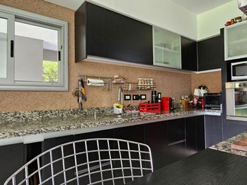 Casa en venta 6 amb. 824m2 Barrio Fincas de Hudson